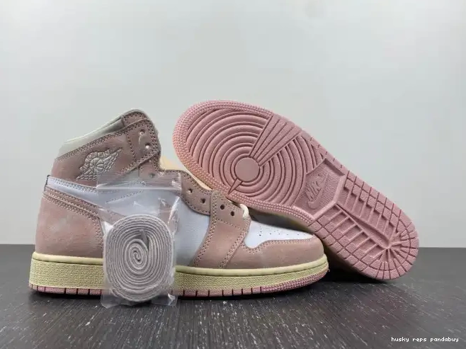 Rep Husky Jordan (Women's) Washed OG Retro Pink 1 FD2596-600 High Air 0419